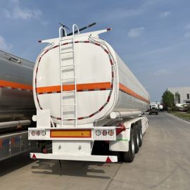3 Axles Carbon Steel Oil Tanker Trailer